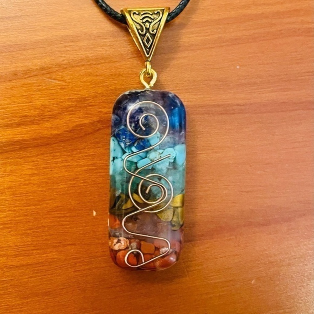 Chakra stone healing pendant with 18” adjustable rope chain